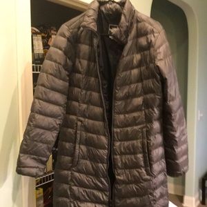 Full length just around the knee like new North Face puffy jacket!